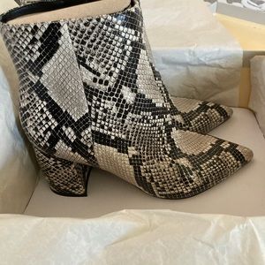 Marc Fisher Snakeskin boots